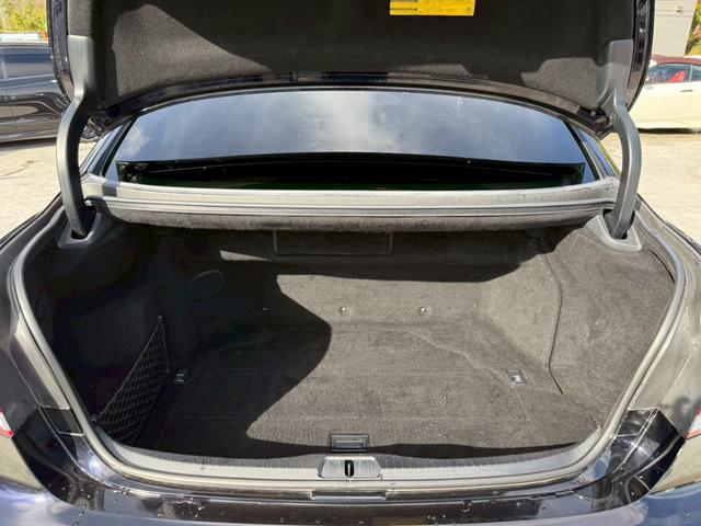 ＬＳ ＬＳ６００ｈＬ　エグゼクティブパッケージ　弊社デモカー　ＶＥＲＴＩＣＡＬ　ＤＯＯＯＲＳシザーズドア　社外鍛造２２インチアルミ　サンルーフ　サスコン　フリップダウンモニター　マークレビンソン　黒革シート　シートベンチレーション　レダクルＢＳＭ（6枚目）