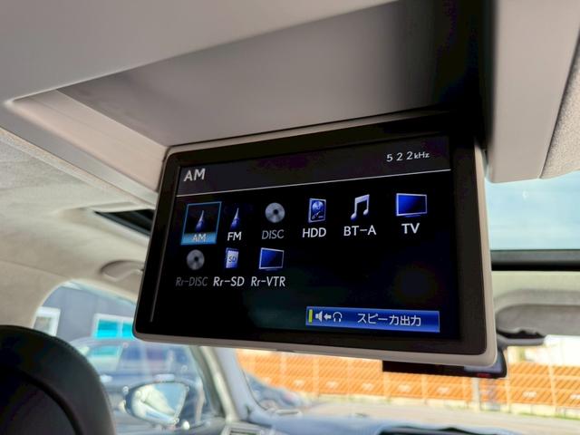 ＬＳ ＬＳ６００ｈＬ　エグゼクティブパッケージ　弊社デモカー　ＶＥＲＴＩＣＡＬ　ＤＯＯＯＲＳシザーズドア　社外鍛造２２インチアルミ　サンルーフ　サスコン　フリップダウンモニター　マークレビンソン　黒革シート　シートベンチレーション　レダクルＢＳＭ（13枚目）