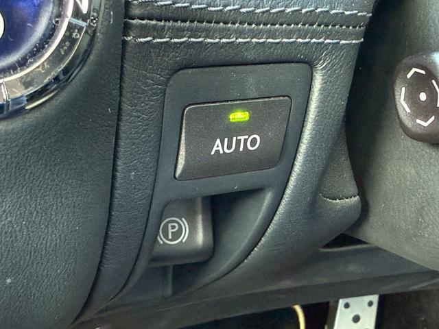 ＬＳ ＬＳ６００ｈＬ　エグゼクティブパッケージ　弊社デモカー　ＶＥＲＴＩＣＡＬ　ＤＯＯＯＲＳシザーズドア　社外鍛造２２インチアルミ　サンルーフ　サスコン　フリップダウンモニター　マークレビンソン　黒革シート　シートベンチレーション　レダクルＢＳＭ（50枚目）