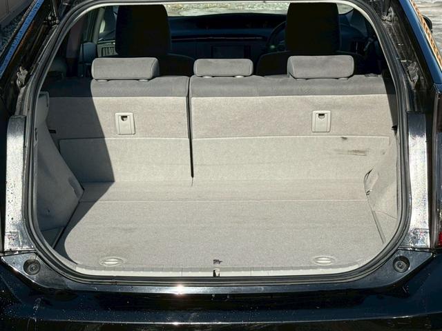 プリウス S 禁煙車 ブリッツ車高調 社外17インチアルミ ヘッドライトインナーブラック 後期テールブラックアウト エアコンパネルLED打ち込み ディーラー純正ナビ バックモニターフルセグTV スマートキー ETC(12枚目)