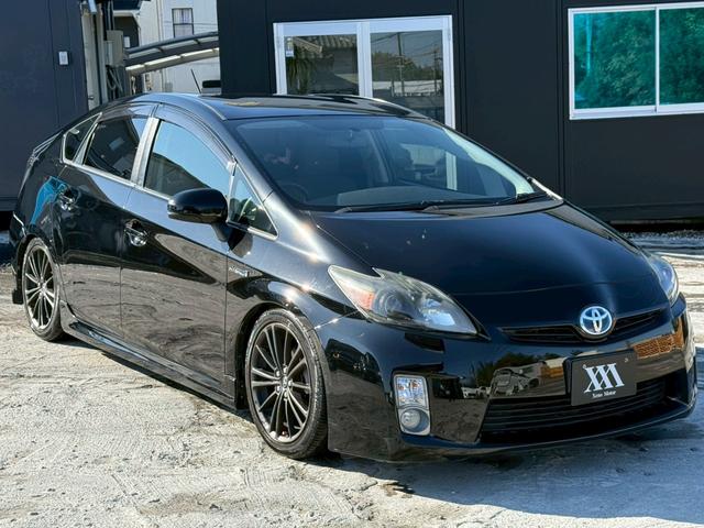 プリウス S 禁煙車 ブリッツ車高調 社外17インチアルミ ヘッドライトインナーブラック 後期テールブラックアウト エアコンパネルLED打ち込み ディーラー純正ナビ バックモニターフルセグTV スマートキー ETC(27枚目)