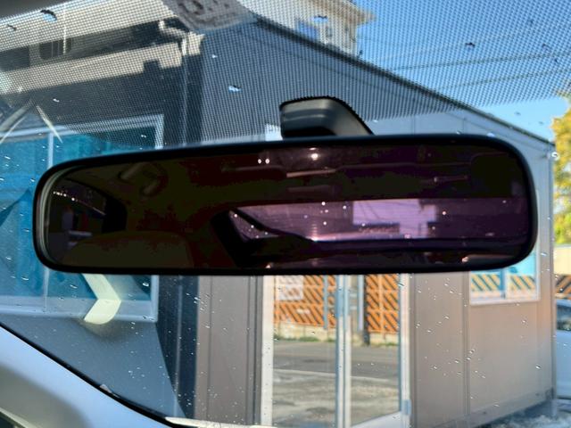 プリウス S 禁煙車 ブリッツ車高調 社外17インチアルミ ヘッドライトインナーブラック 後期テールブラックアウト エアコンパネルLED打ち込み ディーラー純正ナビ バックモニターフルセグTV スマートキー ETC(48枚目)