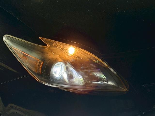 プリウス S 禁煙車 ブリッツ車高調 社外17インチアルミ ヘッドライトインナーブラック 後期テールブラックアウト エアコンパネルLED打ち込み ディーラー純正ナビ バックモニターフルセグTV スマートキー ETC(76枚目)