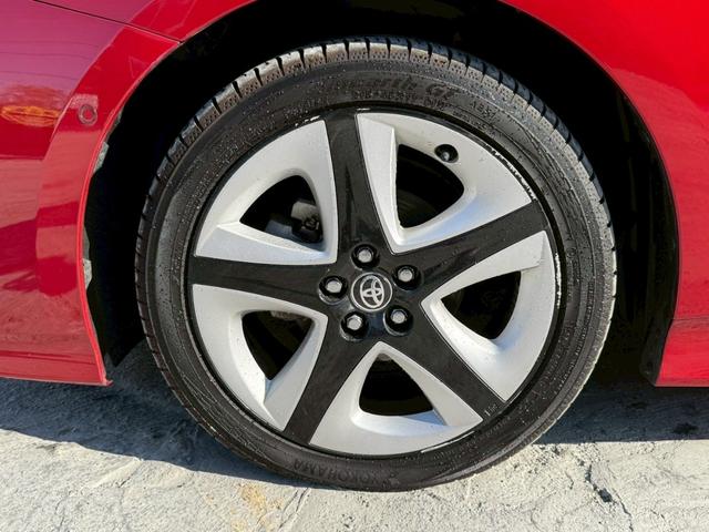 プリウス Ａツーリングセレクション　禁煙車　黒革シート　レーダークルーズコントロール　ヘッドアップディスプレイ　ブラインドスポットアシスト　シートヒーター　純正９インチナビ　バックモニター　フルセグＴＶ　スマートキー　プッシュスタート（24枚目）