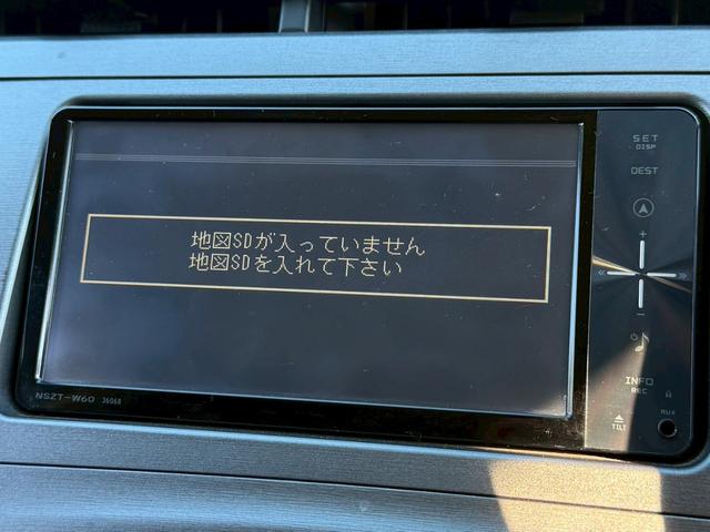 プリウス Ｓ　禁煙車　フルエアロ　ロクサーニ１９インチアルミ　スモークテール　ディーラー純正ナビ　バックモニター　フルセグＴＶ　Ｂｌｕｅｔｏｏｔｈ　スマートキー　プッシュスタート　ＥＴＣ　オールペイント２０２（43枚目）