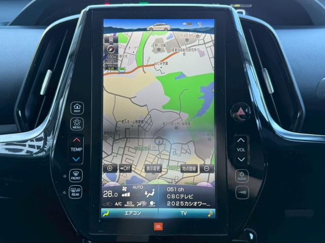 プリウス Ａプレミアム　ツーリングセレクション　１１．６インチデカナビ　ＪＢＬサウンドシステム　黒革シート　シートベンチレーション　アラウンドビューモニター　ヘッドアップディスプレイ　ブラインドスポットアシスト　レーダークルーズコントロール　ＥＴＣ（13枚目）