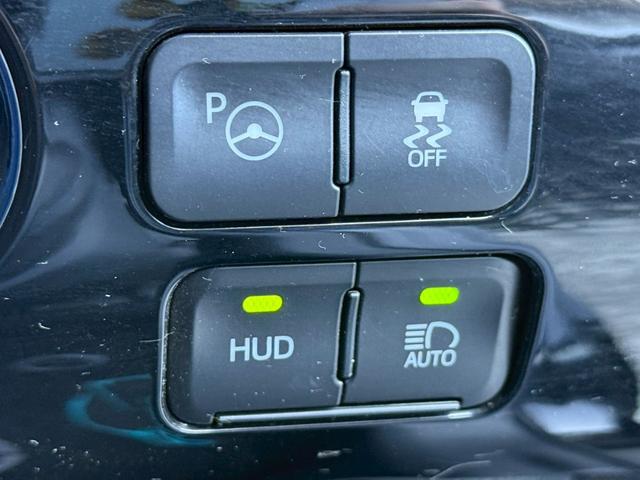 プリウス Ａプレミアム　ツーリングセレクション　１１．６インチデカナビ　ＪＢＬサウンドシステム　黒革シート　シートベンチレーション　アラウンドビューモニター　ヘッドアップディスプレイ　ブラインドスポットアシスト　レーダークルーズコントロール　ＥＴＣ（19枚目）