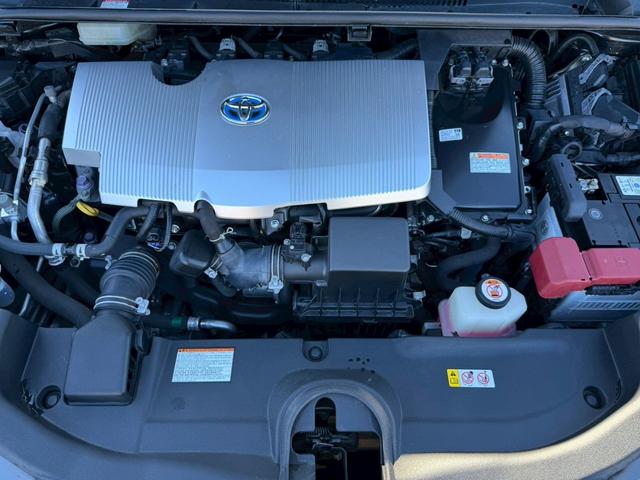 プリウス Ａプレミアム　ツーリングセレクション　１１．６インチデカナビ　ＪＢＬサウンドシステム　黒革シート　シートベンチレーション　アラウンドビューモニター　ヘッドアップディスプレイ　ブラインドスポットアシスト　レーダークルーズコントロール　ＥＴＣ（20枚目）