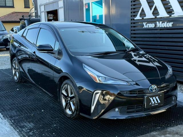 プリウス Ａプレミアム　ツーリングセレクション　１１．６インチデカナビ　ＪＢＬサウンドシステム　黒革シート　シートベンチレーション　アラウンドビューモニター　ヘッドアップディスプレイ　ブラインドスポットアシスト　レーダークルーズコントロール　ＥＴＣ（25枚目）