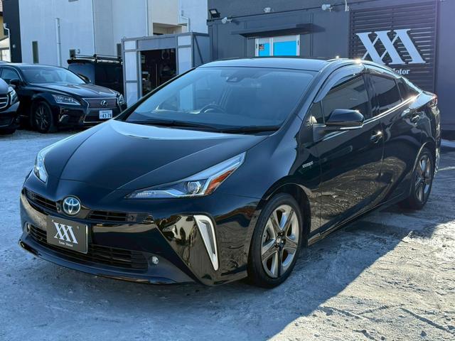 プリウス Ａプレミアム　ツーリングセレクション　１１．６インチデカナビ　ＪＢＬサウンドシステム　黒革シート　シートベンチレーション　アラウンドビューモニター　ヘッドアップディスプレイ　ブラインドスポットアシスト　レーダークルーズコントロール　ＥＴＣ（26枚目）