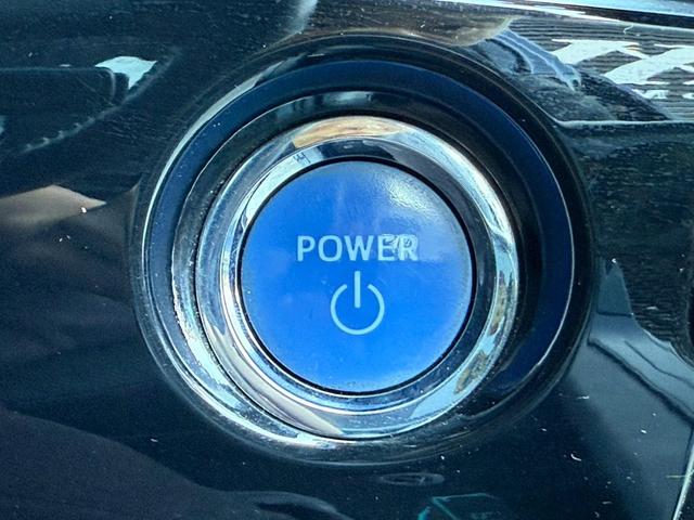 プリウス Ａプレミアム　ツーリングセレクション　１１．６インチデカナビ　ＪＢＬサウンドシステム　黒革シート　シートベンチレーション　アラウンドビューモニター　ヘッドアップディスプレイ　ブラインドスポットアシスト　レーダークルーズコントロール　ＥＴＣ（67枚目）