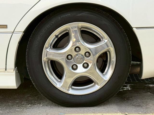 アリスト V300ベルテックスエディション 禁煙車 タイミングベルト交換済 サンルーフ 黒革シート フルエアロ HKS車高調 ブリッツマフラー クスコタワーバー ターボタイマー イカリングヘッド LEDテール 16インチメッキアルミ 純正ナビ(64枚目)