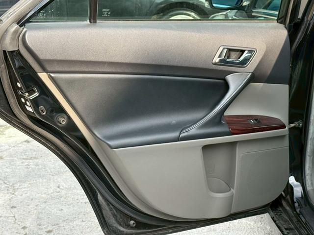 マークX 250G リラックスセレ・ブラックレザーリミテッド 禁煙車 黒革シート シートヒーター ウッドコンビハンドル パワーシート メーカー純正ナビ バックモニター フルセグTV Bluetooth スマートキー プッシュスタート ステアリングスイッチ ETC(27枚目)