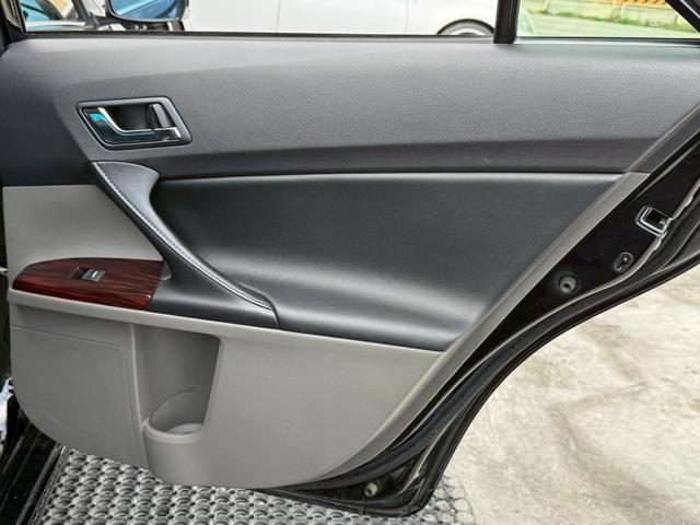 マークX 250G リラックスセレ・ブラックレザーリミテッド 禁煙車 黒革シート シートヒーター ウッドコンビハンドル パワーシート メーカー純正ナビ バックモニター フルセグTV Bluetooth スマートキー プッシュスタート ステアリングスイッチ ETC(30枚目)