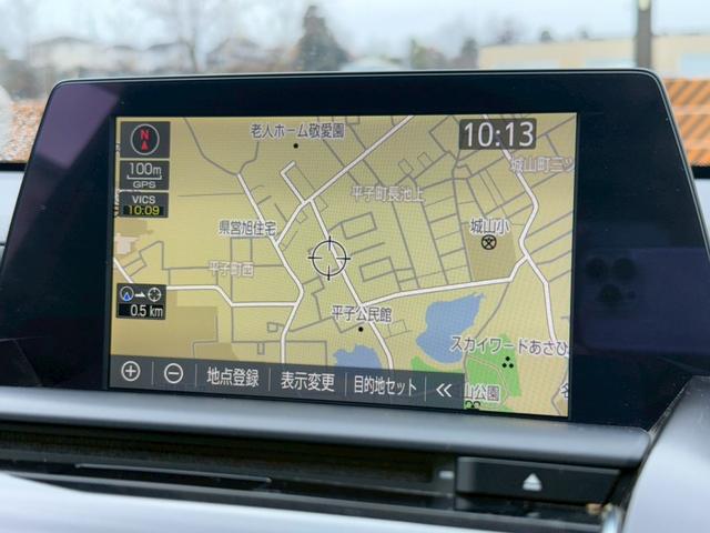 クラウンハイブリッド ＲＳアドバンス　Ｆｏｕｒ　禁煙車　サンルーフ　黒革シート　四駆モデル　純正エアロ　４本出しマフラー　シートベンチレーション　レーダークルーズ　メーカー純正ナビ　アラウンドビューモニターフルセグＴＶ　Ｂｌｕｅｔｏｏｔｈ　Ｐシート（50枚目）