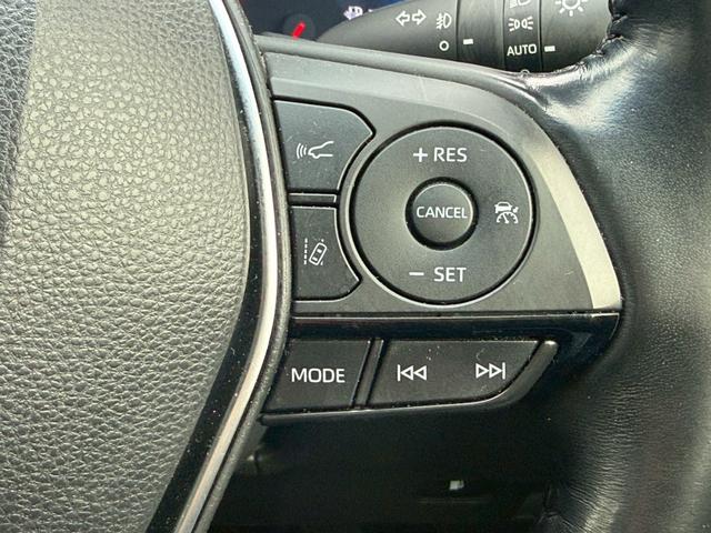 クラウンハイブリッド ＲＳアドバンス　Ｆｏｕｒ　禁煙車　サンルーフ　黒革シート　四駆モデル　純正エアロ　４本出しマフラー　シートベンチレーション　レーダークルーズ　メーカー純正ナビ　アラウンドビューモニターフルセグＴＶ　Ｂｌｕｅｔｏｏｔｈ　Ｐシート（52枚目）