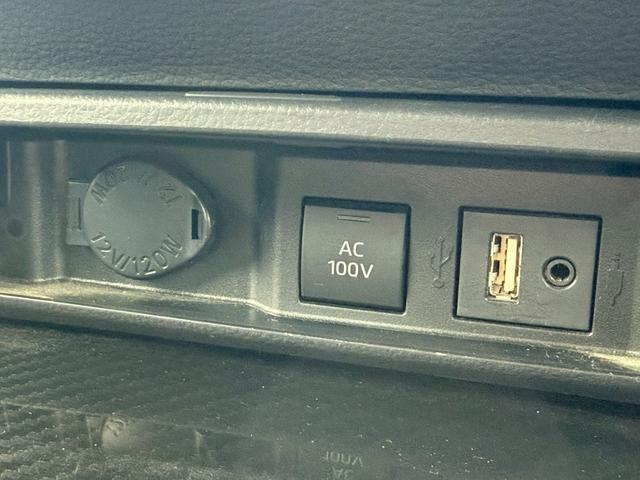 クラウンハイブリッド ＲＳアドバンス　Ｆｏｕｒ　禁煙車　サンルーフ　黒革シート　四駆モデル　純正エアロ　４本出しマフラー　シートベンチレーション　レーダークルーズ　メーカー純正ナビ　アラウンドビューモニターフルセグＴＶ　Ｂｌｕｅｔｏｏｔｈ　Ｐシート（63枚目）