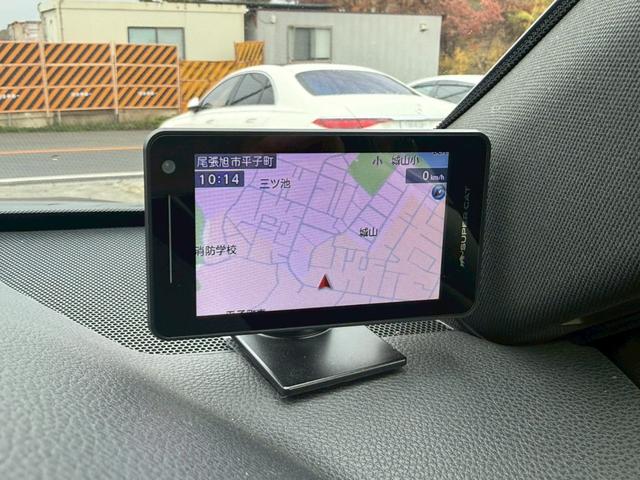 クラウンハイブリッド ＲＳアドバンス　Ｆｏｕｒ　禁煙車　サンルーフ　黒革シート　四駆モデル　純正エアロ　４本出しマフラー　シートベンチレーション　レーダークルーズ　メーカー純正ナビ　アラウンドビューモニターフルセグＴＶ　Ｂｌｕｅｔｏｏｔｈ　Ｐシート（69枚目）