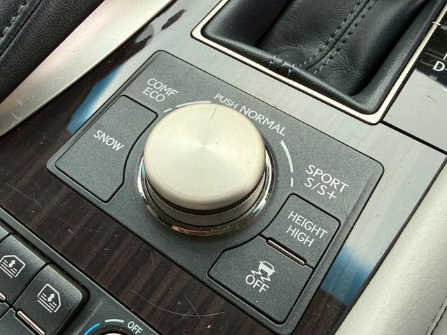 ���Ԃł��z���̏ꍇ�͍����R�U�R�����̎l�����̃_�C�\�[������k��A�܂������A�d�Ԃł��z���̕��͖��S���ː��u���O�w�v�ɂȂ�܂������O�ゲ�A���Ŗ������}���s���Ă���܂��̂ŕK�����A�����������I