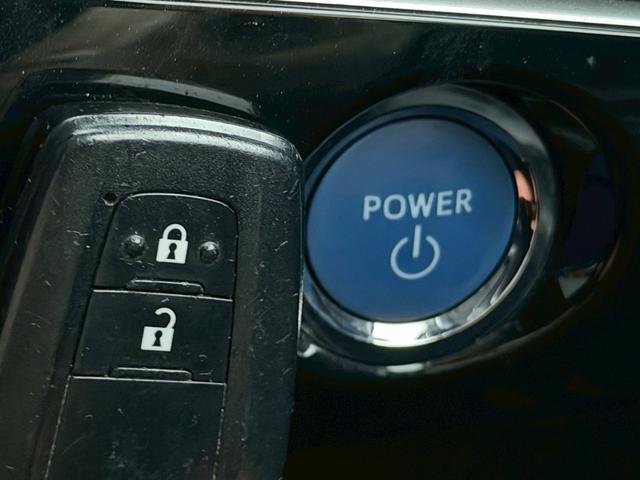 プリウス Ａプレミアム　ツーリングセレクション　禁煙車　フルエアロ　ＴＲＤ１８インチアルミ　黒革シート　レーダークルーズコントロール　ヘッドアップディスプレイ　ブラインドスポットアシスト　シートヒーター　パワーシート　オートマチックハイビーム（48枚目）