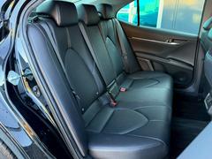 ������ɥ����Ȥϥ��ڡ��������ä����ݤ���Ƥ��ꡢ��ͣ��ͤ���Ŭ�˾���褦���߷פ���Ƥ���ޤ��� 4