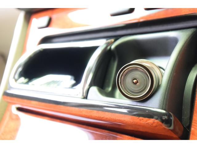 セルシオ C仕様 Fパッケージ ユーザー様買取車 禁煙車 ガレージ保管 最終後期モデル 純正マルチナビ バックカメラ エアサスコントローラー デジタルインナーミラー 全席パワーシート&ヒーター クルコン 純正フロアマット ETC(3枚目)