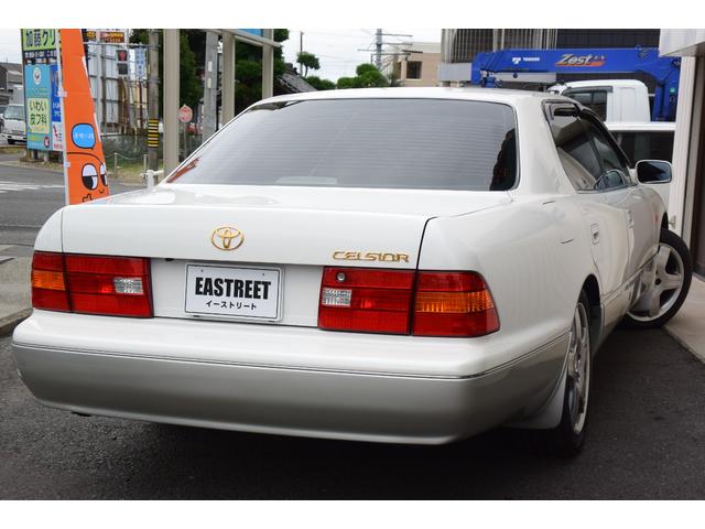 セルシオ C仕様 Fパッケージ ユーザー様買取車 禁煙車 ガレージ保管 最終後期モデル 純正マルチナビ バックカメラ エアサスコントローラー デジタルインナーミラー 全席パワーシート&ヒーター クルコン 純正フロアマット ETC(7枚目)