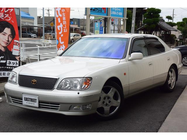 セルシオ C仕様 Fパッケージ ユーザー様買取車 禁煙車 ガレージ保管 最終後期モデル 純正マルチナビ バックカメラ エアサスコントローラー デジタルインナーミラー 全席パワーシート&ヒーター クルコン 純正フロアマット ETC(38枚目)