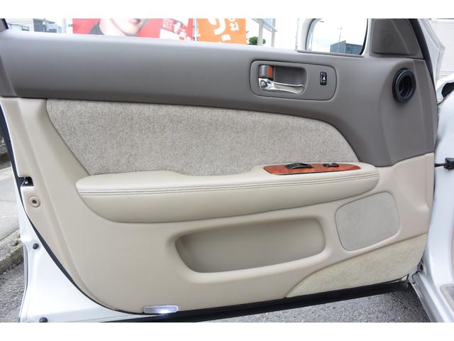 セルシオ C仕様 Fパッケージ ユーザー様買取車 禁煙車 ガレージ保管 最終後期モデル 純正マルチナビ バックカメラ エアサスコントローラー デジタルインナーミラー 全席パワーシート&ヒーター クルコン 純正フロアマット ETC(41枚目)