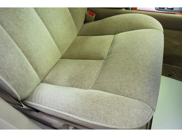 セルシオ C仕様 Fパッケージ ユーザー様買取車 禁煙車 ガレージ保管 最終後期モデル 純正マルチナビ バックカメラ エアサスコントローラー デジタルインナーミラー 全席パワーシート&ヒーター クルコン 純正フロアマット ETC(51枚目)