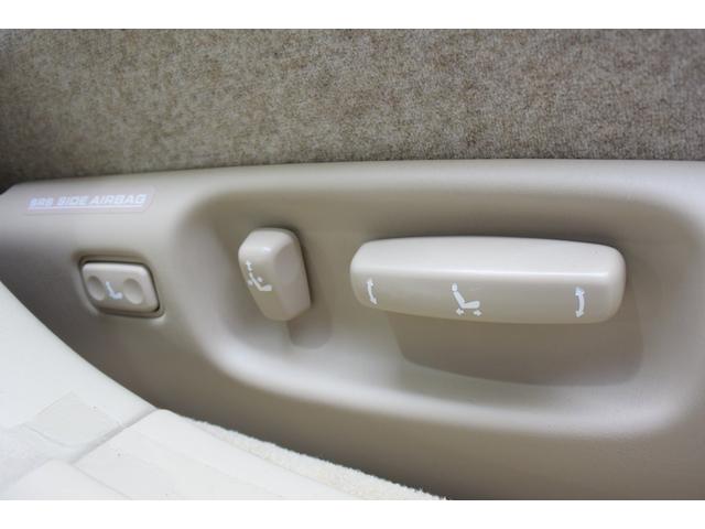 セルシオ C仕様 Fパッケージ ユーザー様買取車 禁煙車 ガレージ保管 最終後期モデル 純正マルチナビ バックカメラ エアサスコントローラー デジタルインナーミラー 全席パワーシート&ヒーター クルコン 純正フロアマット ETC(60枚目)