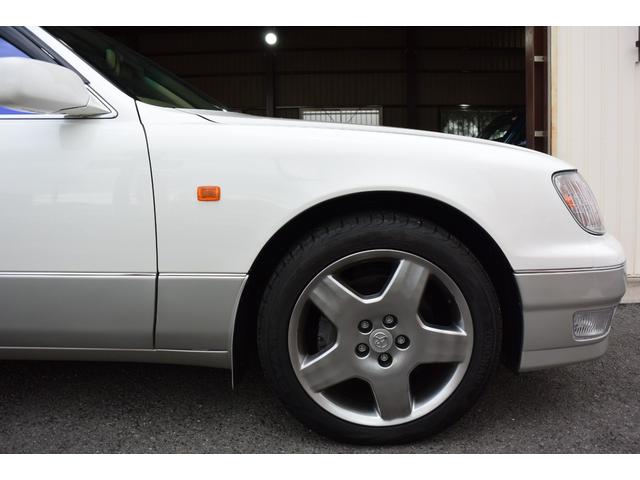 セルシオ C仕様 Fパッケージ ユーザー様買取車 禁煙車 ガレージ保管 最終後期モデル 純正マルチナビ バックカメラ エアサスコントローラー デジタルインナーミラー 全席パワーシート&ヒーター クルコン 純正フロアマット ETC(63枚目)