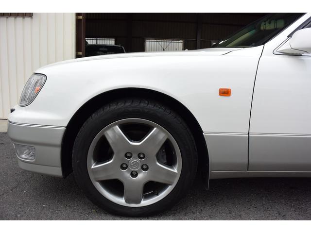 セルシオ C仕様 Fパッケージ ユーザー様買取車 禁煙車 ガレージ保管 最終後期モデル 純正マルチナビ バックカメラ エアサスコントローラー デジタルインナーミラー 全席パワーシート&ヒーター クルコン 純正フロアマット ETC(64枚目)