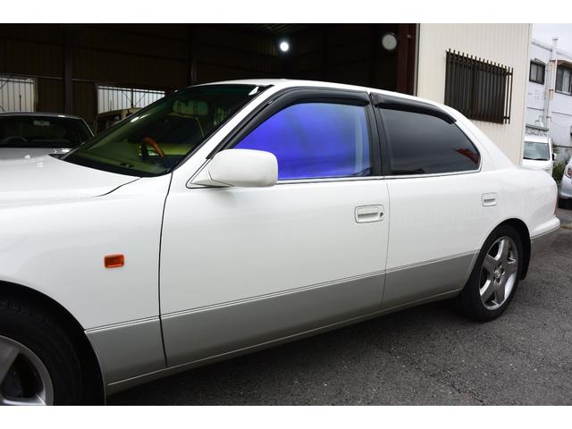 セルシオ C仕様 Fパッケージ ユーザー様買取車 禁煙車 ガレージ保管 最終後期モデル 純正マルチナビ バックカメラ エアサスコントローラー デジタルインナーミラー 全席パワーシート&ヒーター クルコン 純正フロアマット ETC(68枚目)