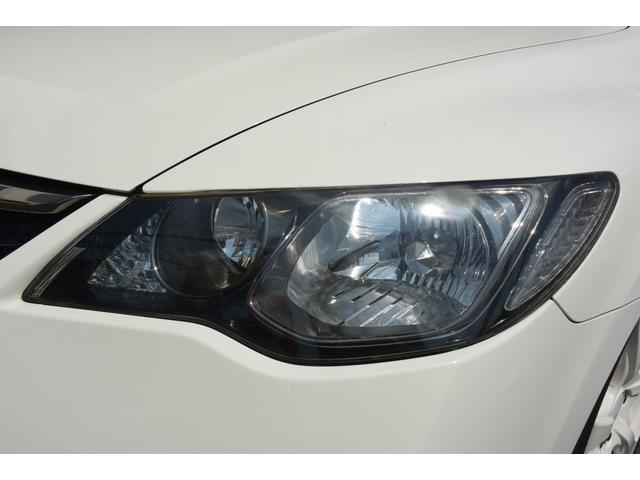 シビック タイプＲ　ユーザー様買取車　６速ＭＴ　ブラックレカロ　ブレンボキャリパー　大型トランクスポイラー　純正１８インチＡＷ　ケンウッドナビ　地デジ　Ｂｌｕｅｔｏｏｔｈオーディオ　ＥＴＣ　プッシュスタート　無限バイザー（26枚目）
