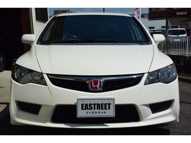 シビック タイプＲ　ユーザー様買取車　６速ＭＴ　ブラックレカロ　ブレンボキャリパー　大型トランクスポイラー　純正１８インチＡＷ　ケンウッドナビ　地デジ　Ｂｌｕｅｔｏｏｔｈオーディオ　ＥＴＣ　プッシュスタート　無限バイザー（29枚目）