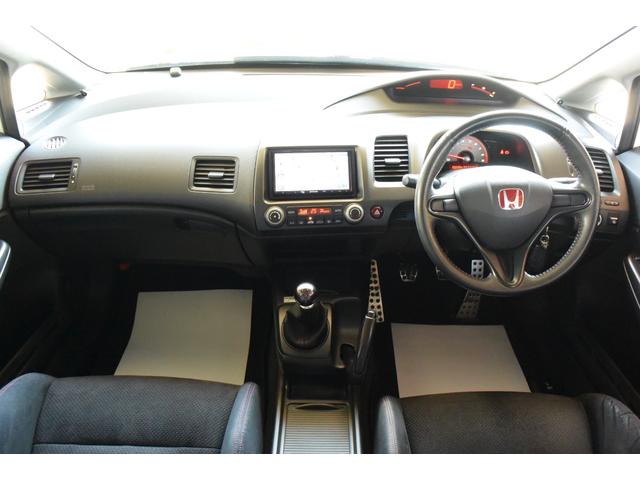 シビック タイプＲ　ユーザー様買取車　６速ＭＴ　ブラックレカロ　ブレンボキャリパー　大型トランクスポイラー　純正１８インチＡＷ　ケンウッドナビ　地デジ　Ｂｌｕｅｔｏｏｔｈオーディオ　ＥＴＣ　プッシュスタート　無限バイザー（49枚目）