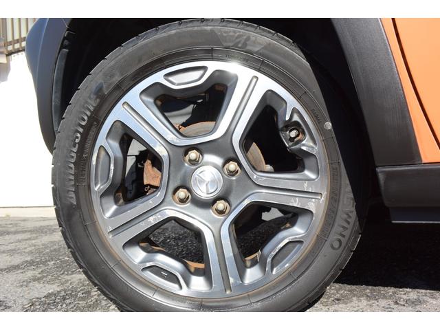 フレアクロスオーバー ＸＳ　禁煙車　純正ナビ　フルセグＴＶ　Ｂｌｕｅｔｏｏｔｈオーディオ　ホワイトルーフ　ルーフレール　シートヒーター　アイドリングストップ　純正１５ＡＷ　キセノンヘッド　フロアマット　バイザー　プッシュスタート（19枚目）