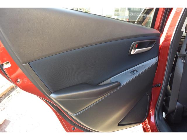 デミオ １３Ｓ　５ＭＴ　純正ナビ　フロアマット　サイドバイザー　プッシュスタート　ステアリングスイッチ（45枚目）