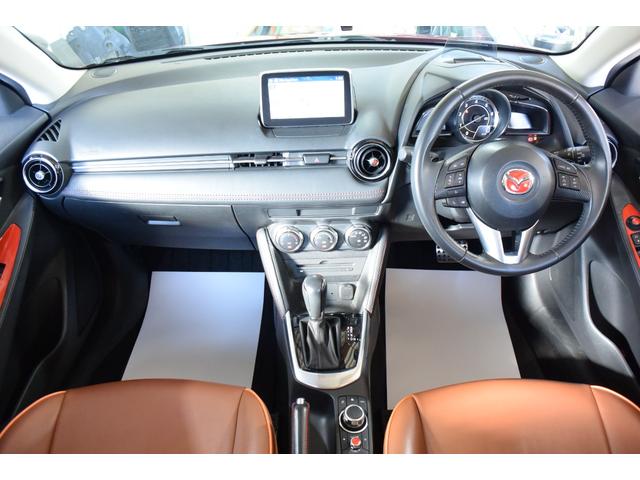 デミオ ＸＤツーリング　禁煙車　純正ナビ　バックカメラ　フルセグＴＶ　ＬＥＤヘッドライト　クルーズコントロール　ＤＶＤ再生　パドルシフト　ブラウンシートカバー　プッシュスタート　フロアマット　サイドバイザー　純正１６ＡＷ（3枚目）