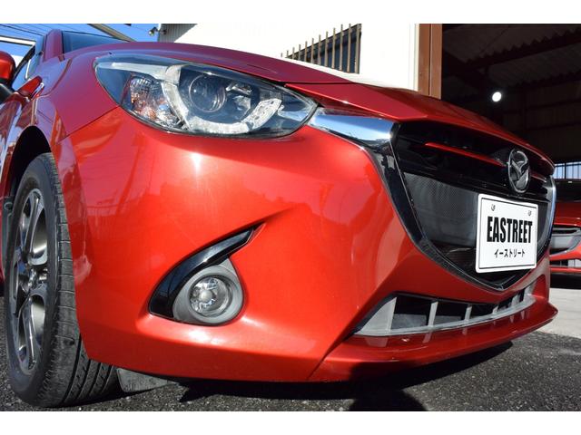 デミオ ＸＤツーリング　禁煙車　純正ナビ　バックカメラ　フルセグＴＶ　ＬＥＤヘッドライト　クルーズコントロール　ＤＶＤ再生　パドルシフト　ブラウンシートカバー　プッシュスタート　フロアマット　サイドバイザー　純正１６ＡＷ（24枚目）