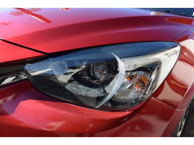 デミオ ＸＤツーリング　禁煙車　純正ナビ　バックカメラ　フルセグＴＶ　ＬＥＤヘッドライト　クルーズコントロール　ＤＶＤ再生　パドルシフト　ブラウンシートカバー　プッシュスタート　フロアマット　サイドバイザー　純正１６ＡＷ（26枚目）