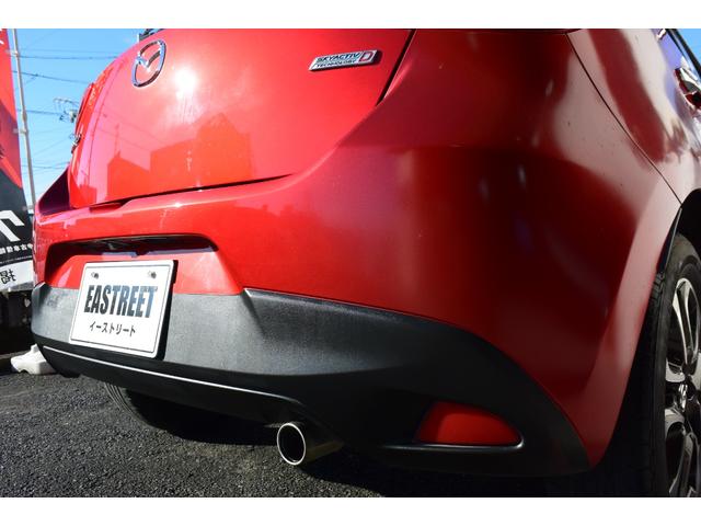 デミオ ＸＤツーリング　禁煙車　純正ナビ　バックカメラ　フルセグＴＶ　ＬＥＤヘッドライト　クルーズコントロール　ＤＶＤ再生　パドルシフト　ブラウンシートカバー　プッシュスタート　フロアマット　サイドバイザー　純正１６ＡＷ（33枚目）