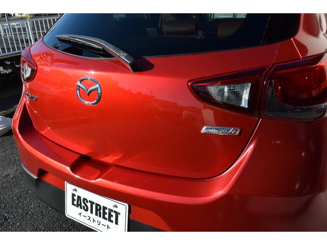 デミオ ＸＤツーリング　禁煙車　純正ナビ　バックカメラ　フルセグＴＶ　ＬＥＤヘッドライト　クルーズコントロール　ＤＶＤ再生　パドルシフト　ブラウンシートカバー　プッシュスタート　フロアマット　サイドバイザー　純正１６ＡＷ（35枚目）