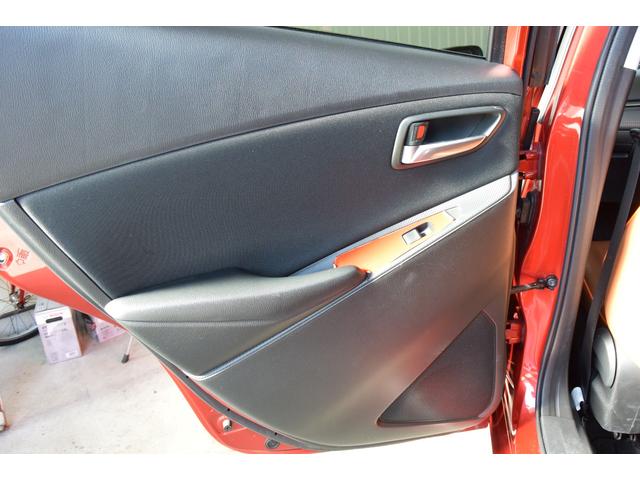 デミオ ＸＤツーリング　禁煙車　純正ナビ　バックカメラ　フルセグＴＶ　ＬＥＤヘッドライト　クルーズコントロール　ＤＶＤ再生　パドルシフト　ブラウンシートカバー　プッシュスタート　フロアマット　サイドバイザー　純正１６ＡＷ（45枚目）