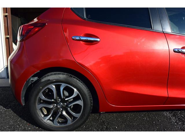 デミオ ＸＤツーリング　禁煙車　純正ナビ　バックカメラ　フルセグＴＶ　ＬＥＤヘッドライト　クルーズコントロール　ＤＶＤ再生　パドルシフト　ブラウンシートカバー　プッシュスタート　フロアマット　サイドバイザー　純正１６ＡＷ（61枚目）