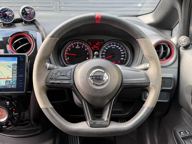 ノート ニスモ　Ｓ　ケンウッド８インチナビゲーション／３連メーター／ＴＥＩＮ車高調／コムテック３６０°前後ドライブレコーダー／ＨＫＳマフラー／ＬＥＤヘッドライト／カロッツェリアツィーター／ＥＴＣ／バックカメラ／禁煙車（28枚目）