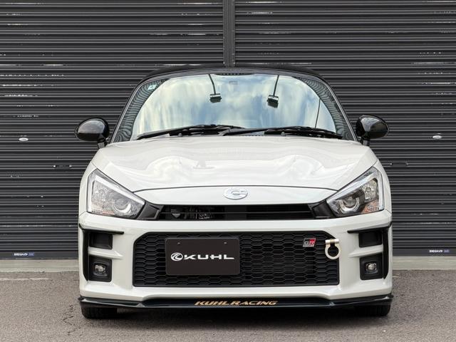 コペン ＧＲ　スポーツ　ＧＲエアロキット／ＨＫＳ２テールマフラー／ＲＥＣＡＲＯシート／パイオニアナビゲーション／バックカメラ／ＥＴＣ／ＬＥＤヘッドライト／ＢＢＳ１６インチホイール／ＢＬＩＴＺ車高調／シートヒーター／禁煙車（2枚目）