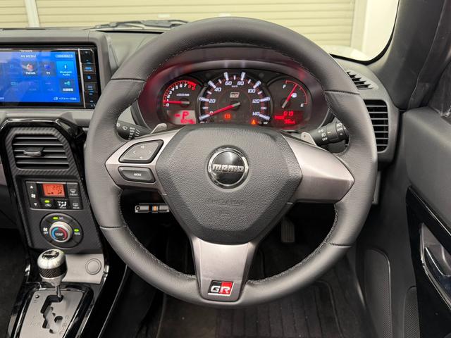 コペン ＧＲ　スポーツ　ＧＲエアロキット／ＨＫＳ２テールマフラー／ＲＥＣＡＲＯシート／パイオニアナビゲーション／バックカメラ／ＥＴＣ／ＬＥＤヘッドライト／ＢＢＳ１６インチホイール／ＢＬＩＴＺ車高調／シートヒーター／禁煙車（31枚目）