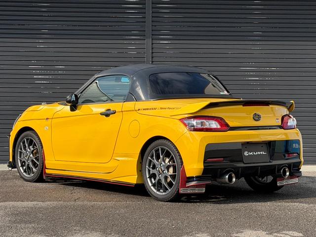 コペン ＧＲ　スポーツ　Ｄスポーツエアロ／ＨＫＳ２テールマフラー／ＲＥＣＡＲＯシート／純正ナビゲーション／バックカメラ／ＥＴＣ／ＬＥＤヘッドライト／ＢＢＳ１６インチアルミホイール／シートヒーター／禁煙車／ワンオーナー車（8枚目）